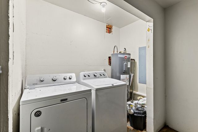 322 S BARBARA, Lacy Lakeview, TX 76705