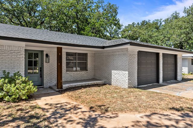 322 S BARBARA, Lacy Lakeview, TX 76705