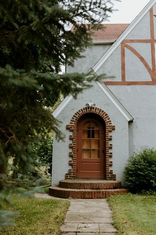 201 2nd Street W, Chokio, MN 56221