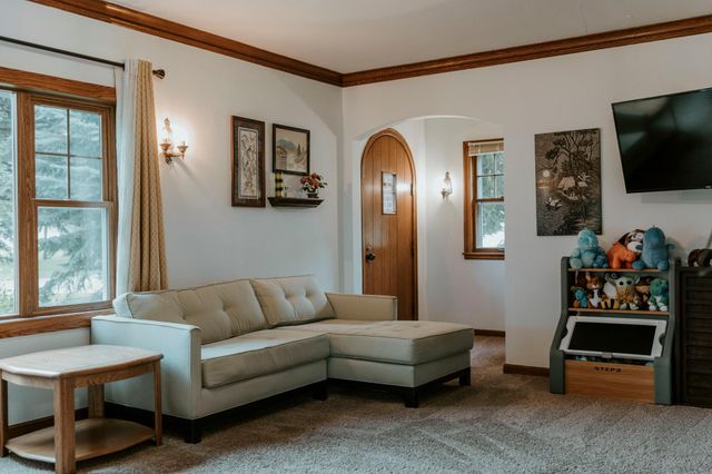 201 2nd Street W, Chokio, MN 56221