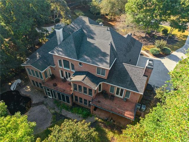 2040 Tee Drive, Braselton, GA 30517