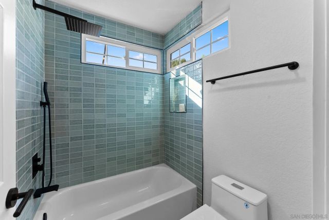 12257 Avenida Consentido, San Diego, CA 92128