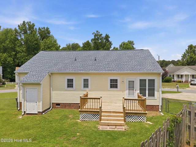 4409 Surrey Meadows Drive, Winterville, NC 28590