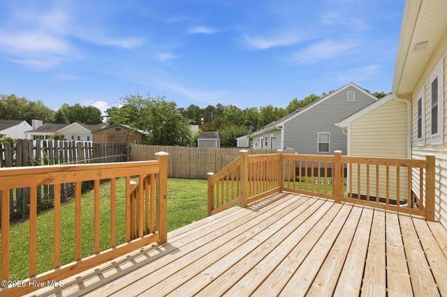 4409 Surrey Meadows Drive, Winterville, NC 28590