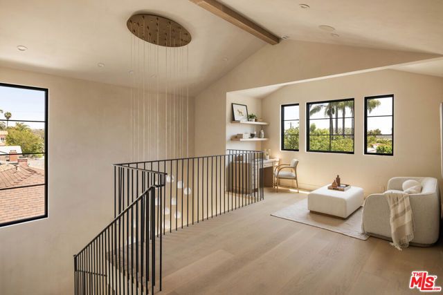 2137 Ashland Avenue, Santa Monica, CA 90405