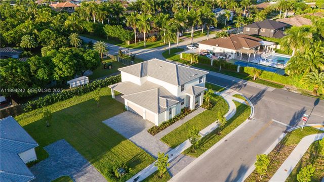 13203 SW 188th Terrace, Miami, FL 33177