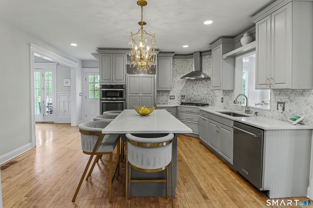 398 Wilton Road West, Ridgefield, CT 06877