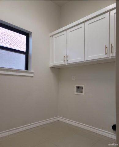 5105 W Highland Avenue, Mcallen, TX 78501