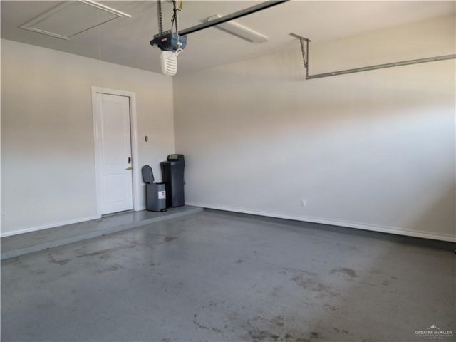 5105 W Highland Avenue, Mcallen, TX 78501