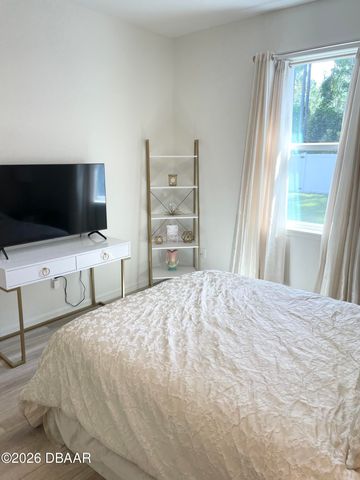 14 Ethan Allen Drive, Palm Coast, FL 32164