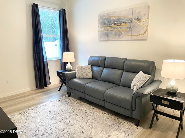 14 Ethan Allen Drive, Palm Coast, FL 32164