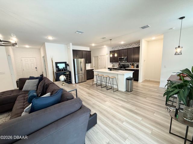 14 Ethan Allen Drive, Palm Coast, FL 32164