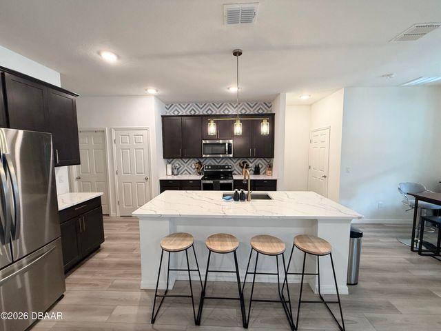 14 Ethan Allen Drive, Palm Coast, FL 32164