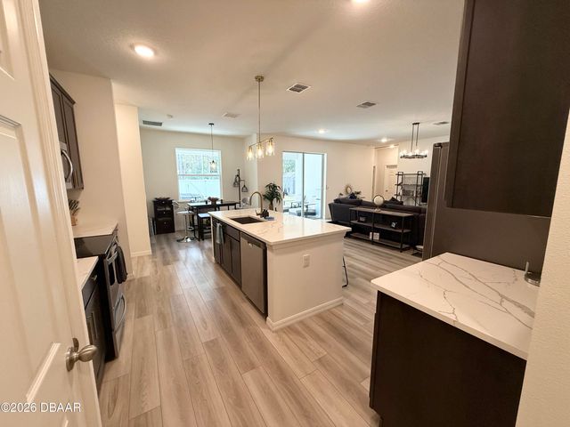 14 Ethan Allen Drive, Palm Coast, FL 32164