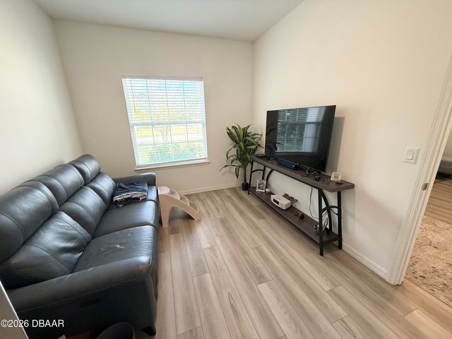 14 Ethan Allen Drive, Palm Coast, FL 32164