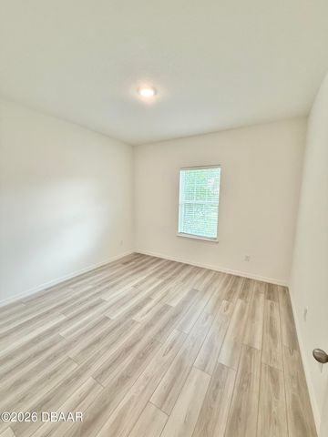 14 Ethan Allen Drive, Palm Coast, FL 32164