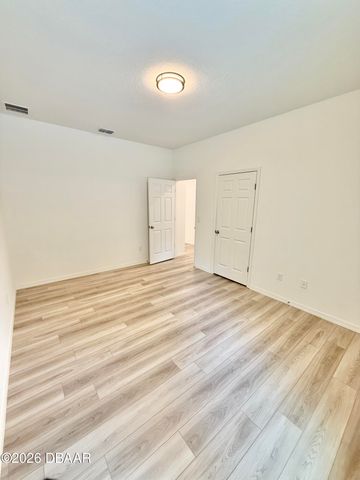 14 Ethan Allen Drive, Palm Coast, FL 32164