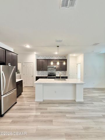 14 Ethan Allen Drive, Palm Coast, FL 32164