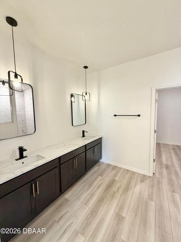 14 Ethan Allen Drive, Palm Coast, FL 32164