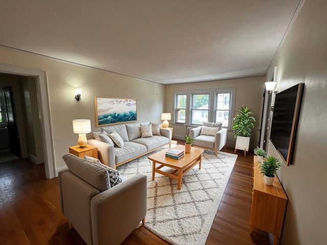 175 Putnam 1L, Quincy, MA 02169