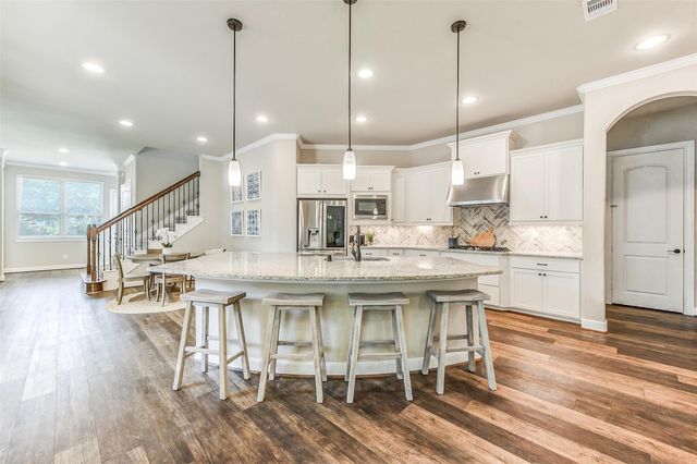 4012 Windsor Chase Drive, Spring, TX 77386