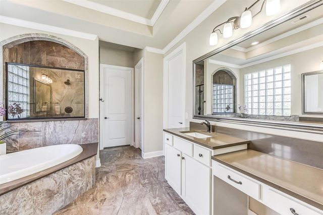 4012 Windsor Chase Drive, Spring, TX 77386