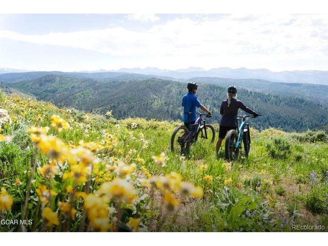 160 Village Rd F207, Granby, CO 80446