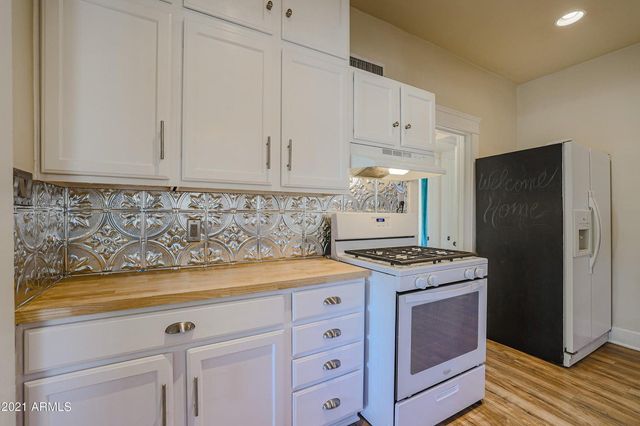 1005 E Moreland Street, Phoenix, AZ 85006