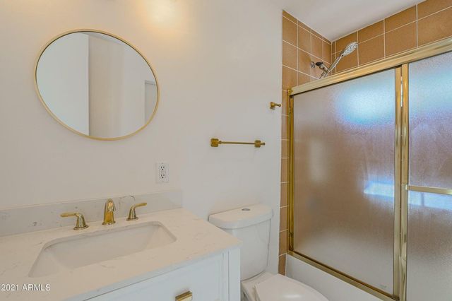 1005 E Moreland Street, Phoenix, AZ 85006