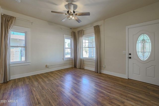 1005 E Moreland Street, Phoenix, AZ 85006