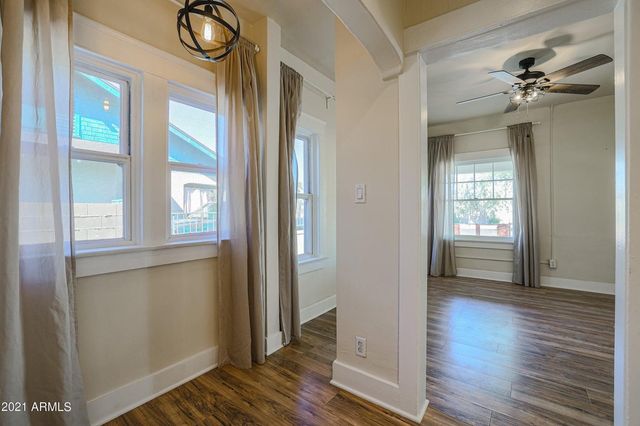 1005 E Moreland Street, Phoenix, AZ 85006