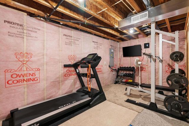 108 Drumlin Circle, Oregon, WI 53575