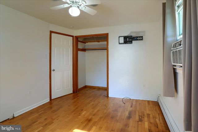 101 RAYPAULA DR, Shrewsbury, PA 17361