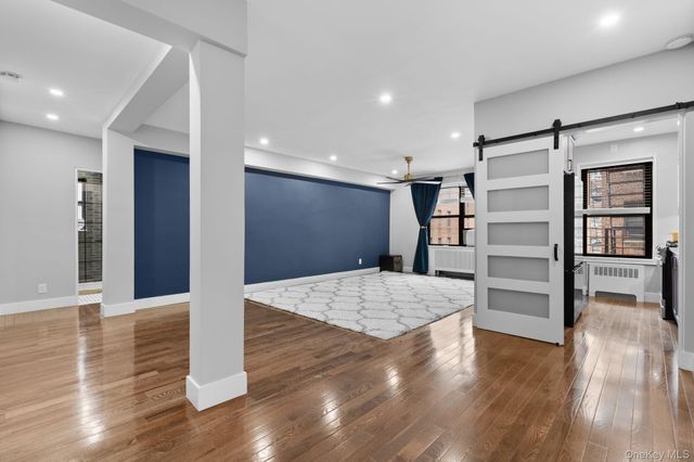 325 Main Street 4D, White Plains, NY 10601