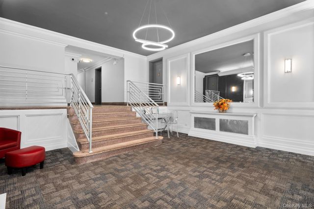 325 Main Street 4D, White Plains, NY 10601