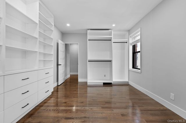 325 Main Street 4D, White Plains, NY 10601
