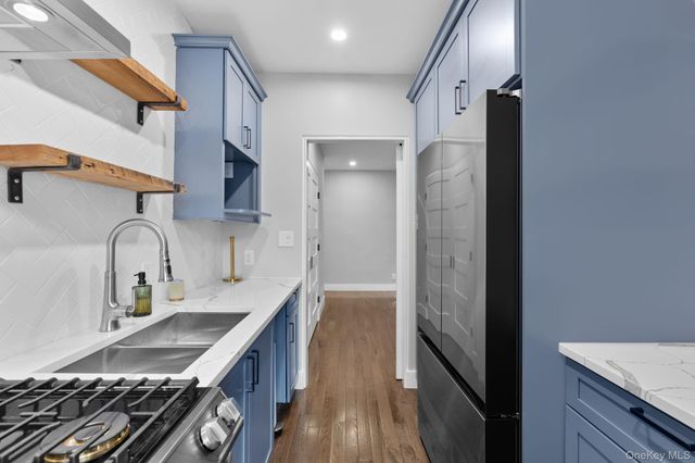 325 Main Street 4D, White Plains, NY 10601