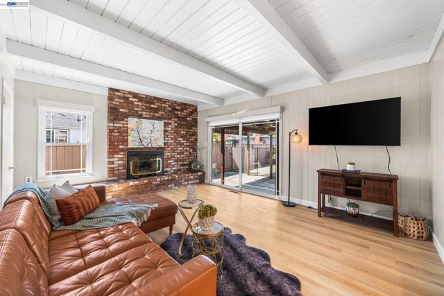 347 Anza Way, San Leandro, CA 94578
