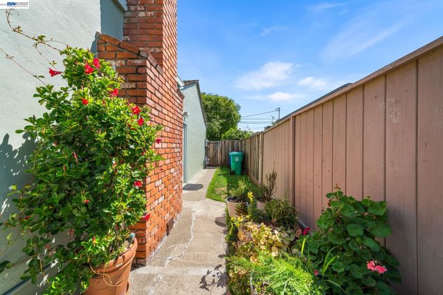 347 Anza Way, San Leandro, CA 94578