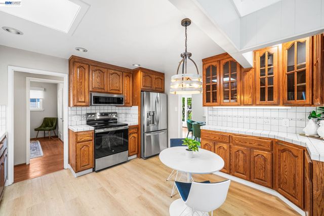 347 Anza Way, San Leandro, CA 94578