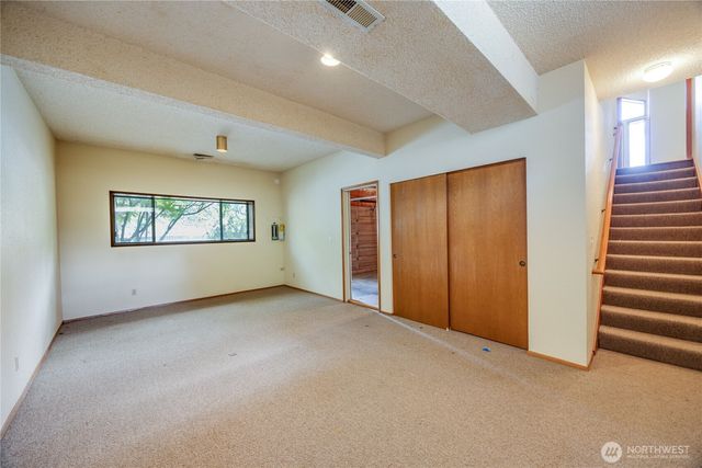 4989 NW Francis Drive, Silverdale, WA 98383