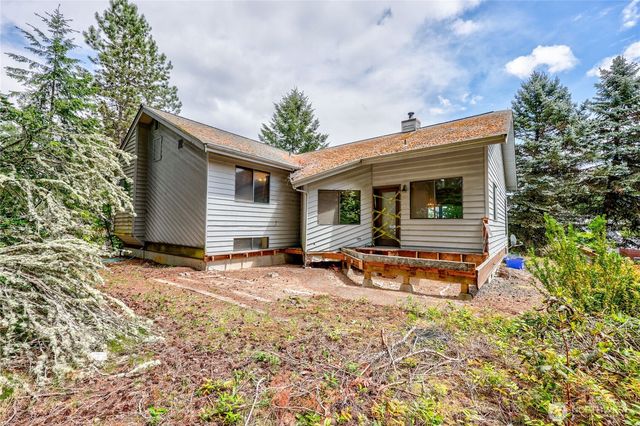 4989 NW Francis Drive, Silverdale, WA 98383