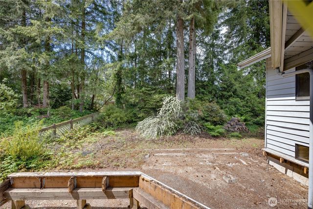 4989 NW Francis Drive, Silverdale, WA 98383