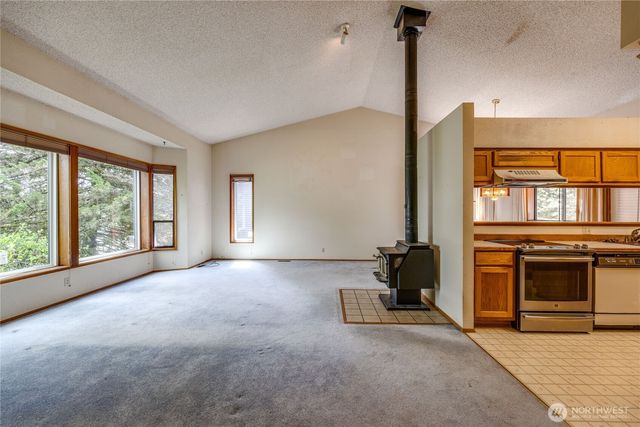 4989 NW Francis Drive, Silverdale, WA 98383