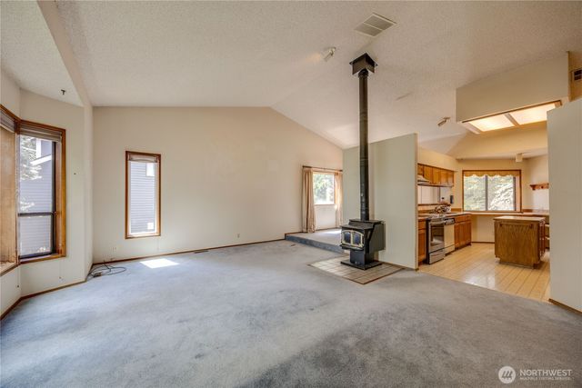 4989 NW Francis Drive, Silverdale, WA 98383