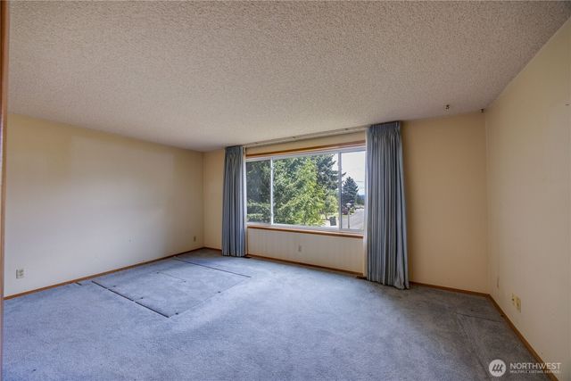 4989 NW Francis Drive, Silverdale, WA 98383