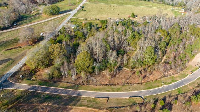 5409 Oak Manor Way, Murrayville, GA 30564