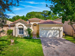 5743 Sunberry Circle, Fort Pierce, FL 34951