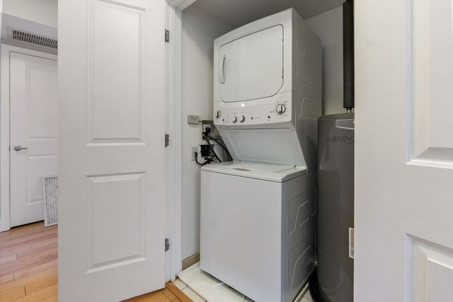 175 Cottage 214, Chelsea, MA 02150