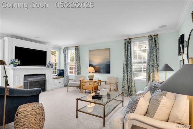 784 University Place, Grosse Pointe, MI 48230